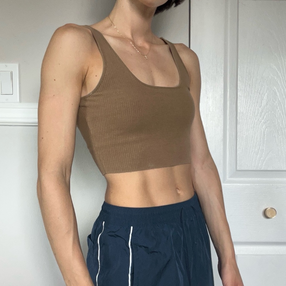 OAK + FORT Brown Ribbed Crop Top